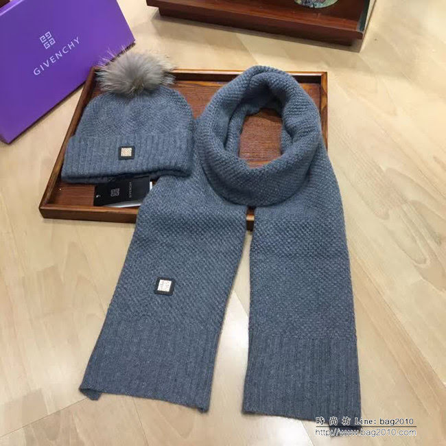 GIVENCHY紀梵希 新款 保暖又時尚兔絨加羊絨圍巾帽子套裝 LLWJ8723
